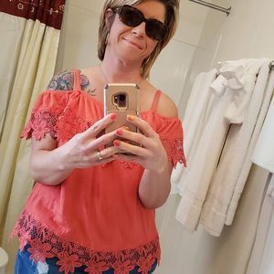 Meet your Posher, Tracy